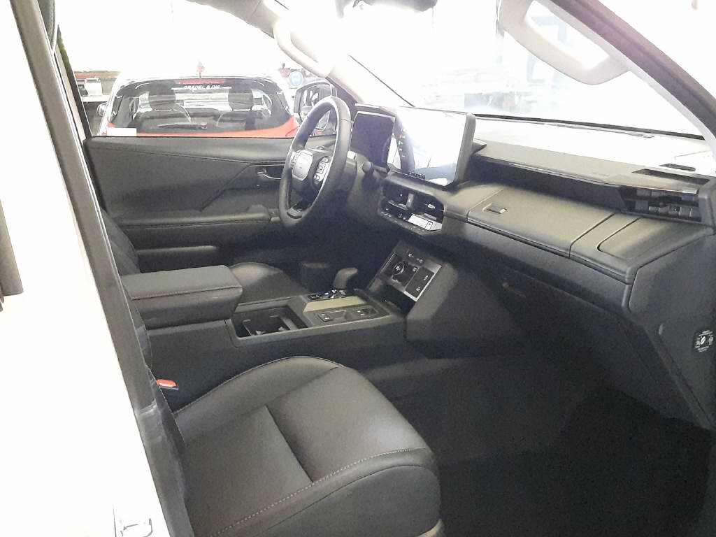TOYOTA Hilux Double Cab.-Pick-up 59KWh Style, Elettrica, Auto nuove, Automatico - 7