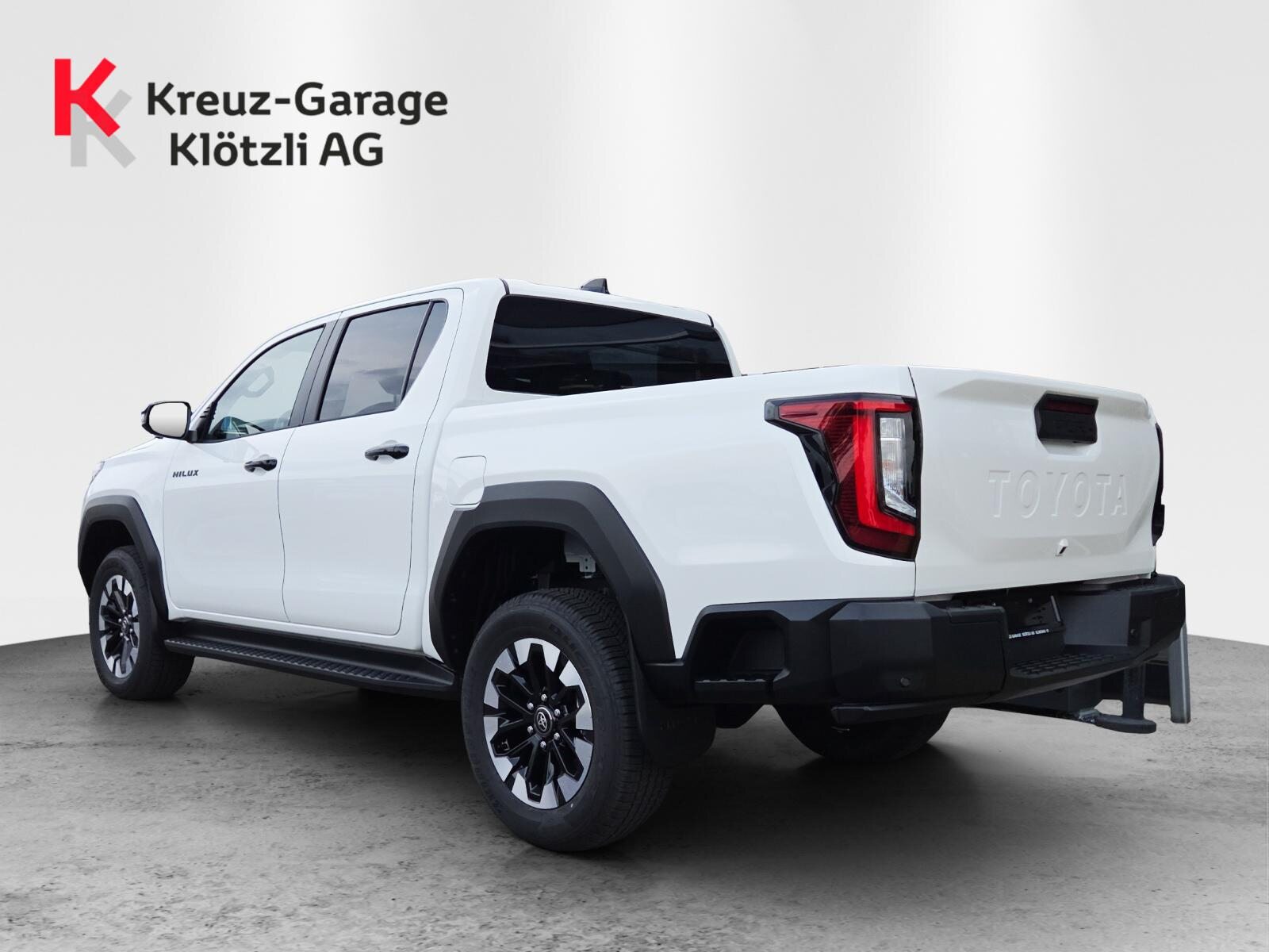 TOYOTA Hilux Double Cab.-Pick-up 2.8 D-4D MHEV 204 Style, Mild-Hybrid Diesel/Electric, New car, Automatic - 5