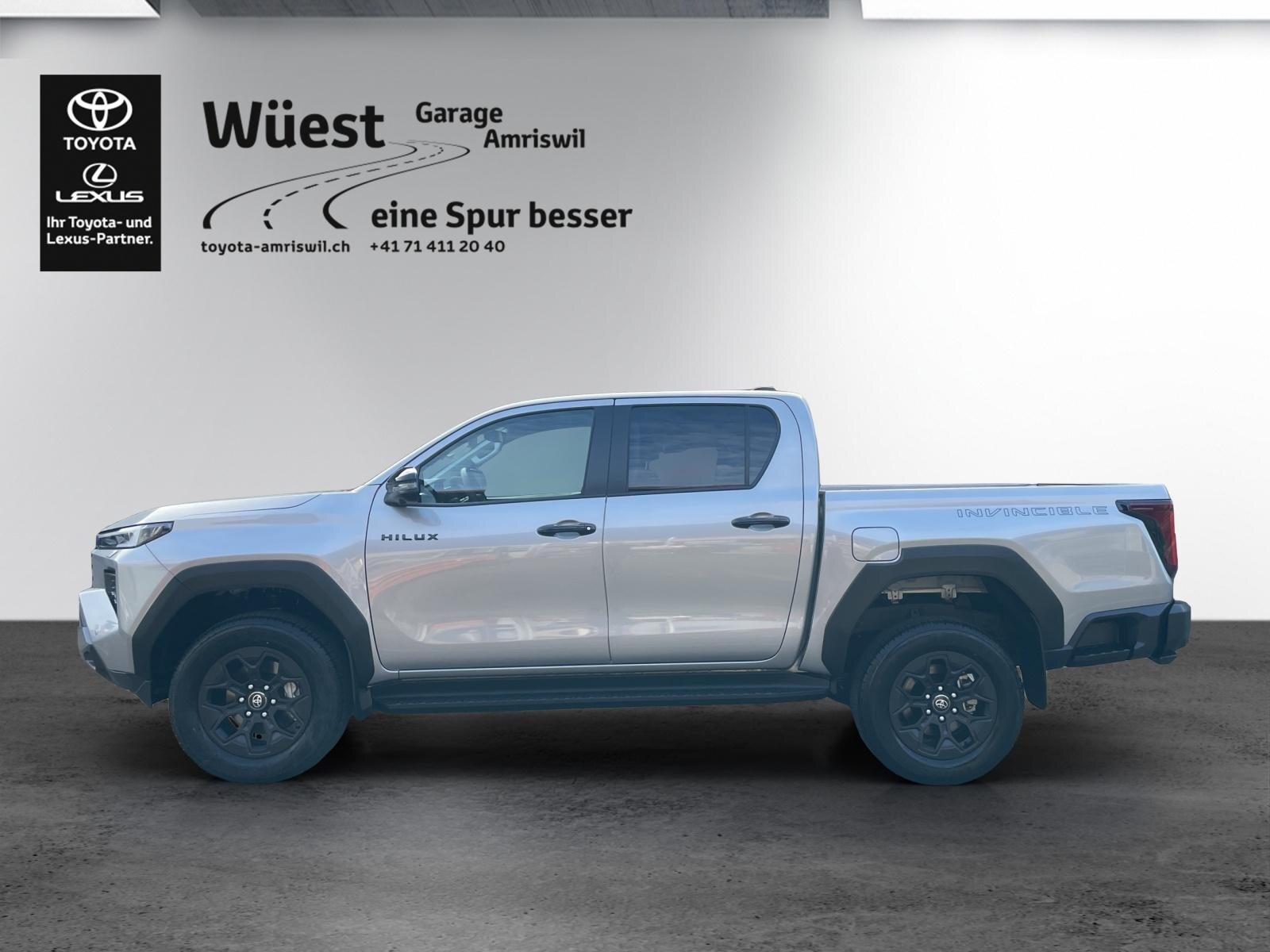 TOYOTA Hilux Double Cab.-Pick-up 2.8 D-4D MHEV 204 Invincible, Mild-Hybrid Diesel/Electric, New car, Automatic - 2