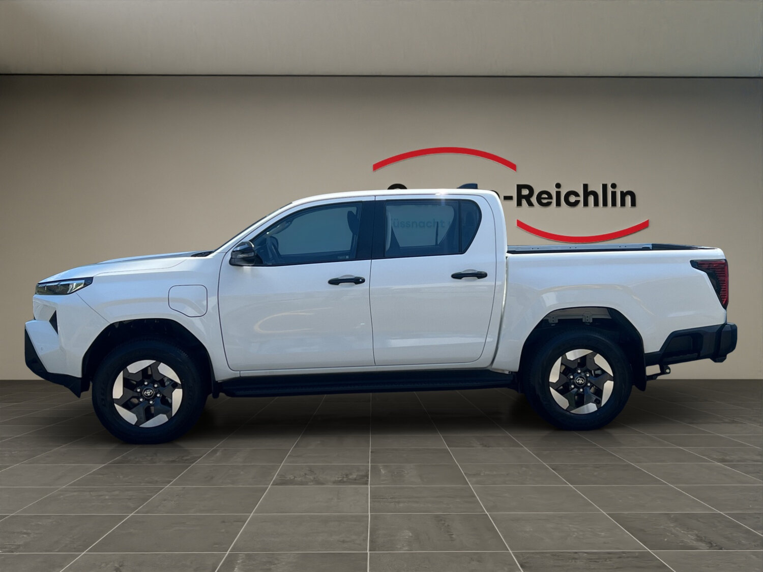 TOYOTA Hilux Double Cab.-Pick-up 59KWh Comfort, Electric, New car, Automatic - 2