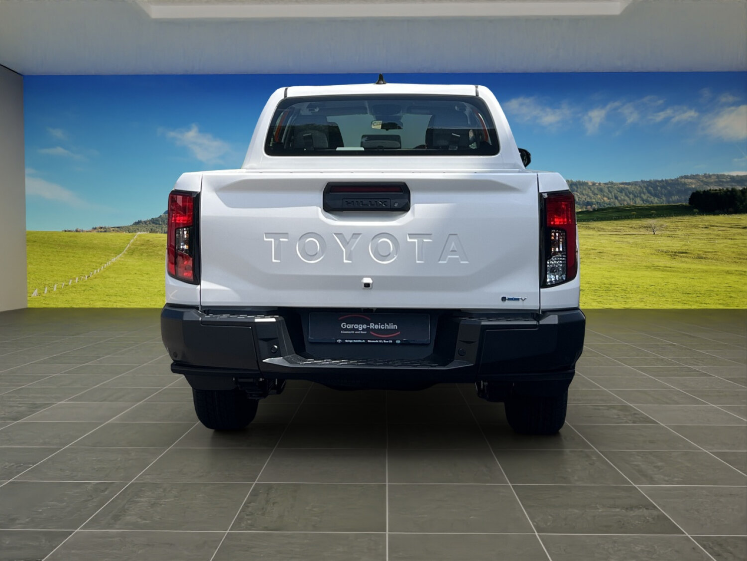 TOYOTA Hilux Double Cab.-Pick-up 59KWh Comfort, Electric, New car, Automatic - 4