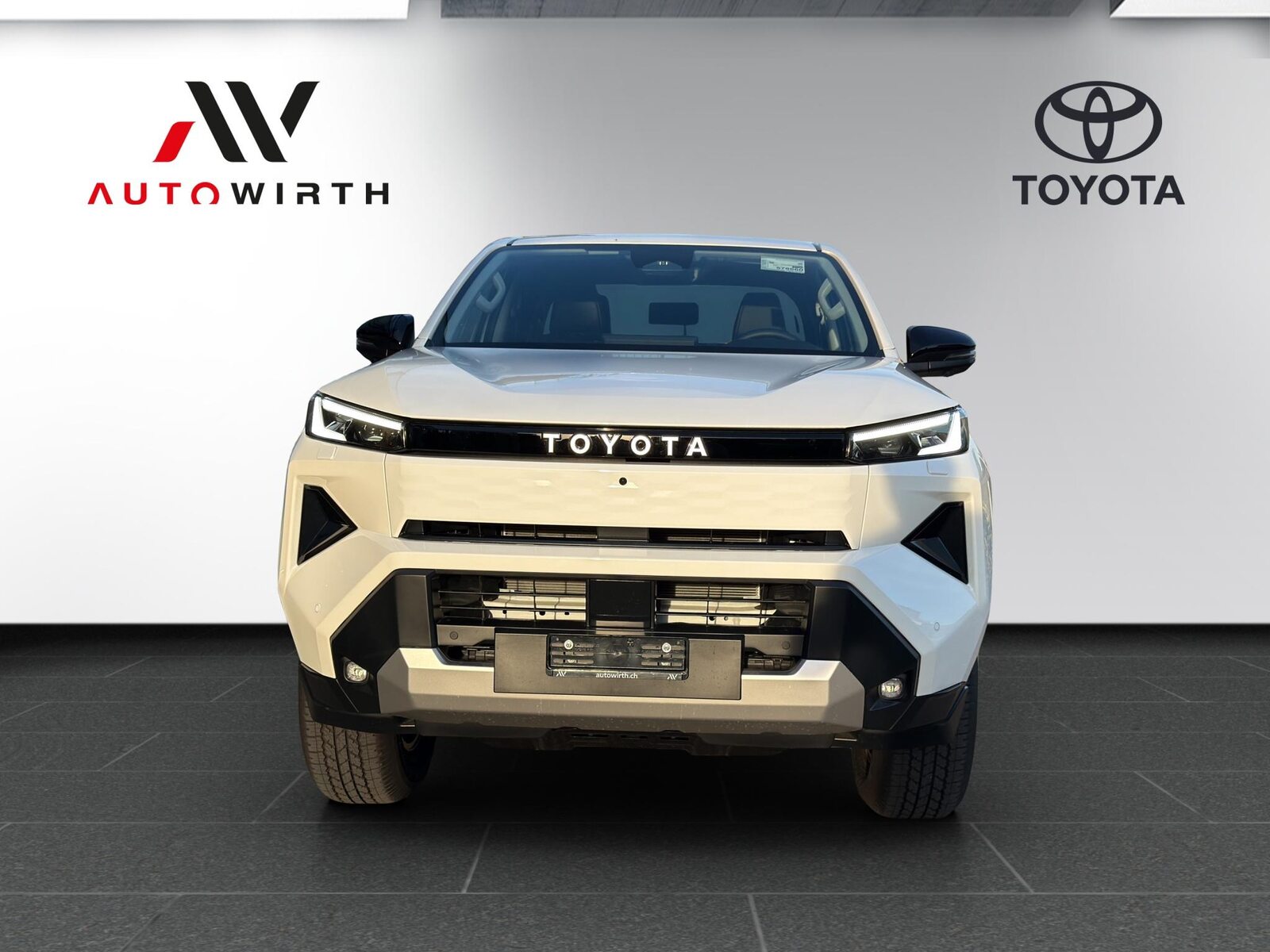 TOYOTA Hilux Double Cab.-Pick-up 59KWh Style, Elettrica, Auto nuove, Automatico - 2