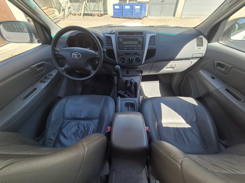 TOYOTA HILUX 2.5 D-4D Linea Sol, Diesel, Occasion / Gebraucht, Handschaltung - 7