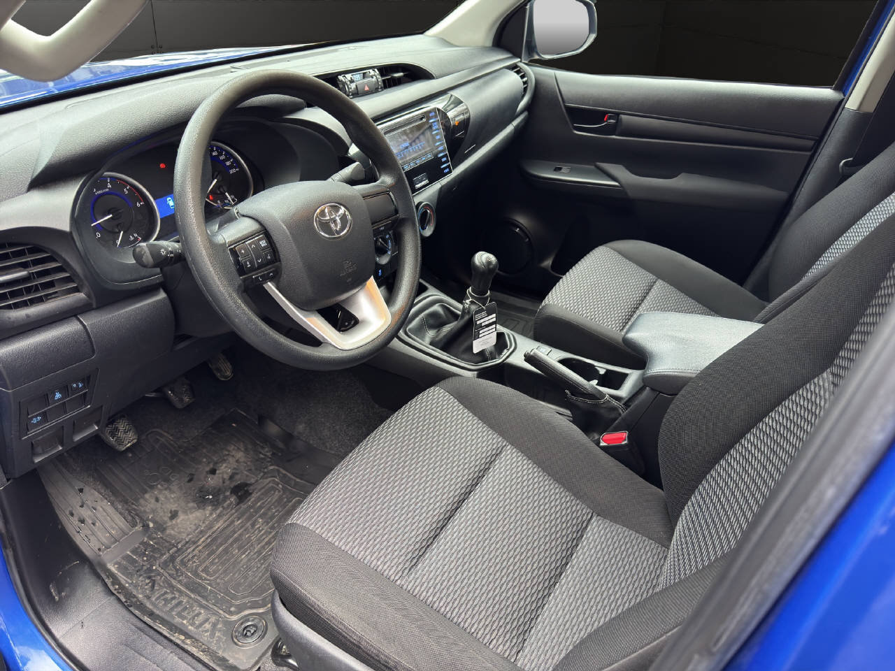 TOYOTA Hilux Double Cab.-Pick-up 2.4 D-4D 150 Comfort, Diesel, Occasion / Gebraucht, Handschaltung - 5