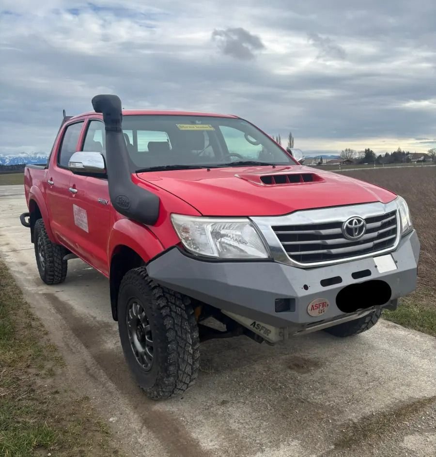 TOYOTA Hilux Double Cab.-Pick-up 3.0-4D Linea Sol, Diesel, Occasioni / Usate, Manuale - 2