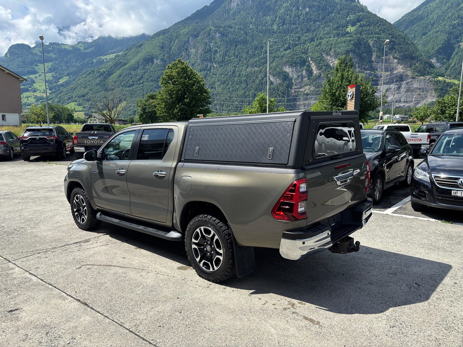 TOYOTA Hilux 2.8D 204PS Premium, Diesel, Occasion / Gebraucht, Automatik - 6