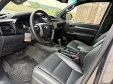 TOYOTA Hilux Double Cab.-Pick-up 2.8 D-4D 230 Invincible, Diesel, Occasion / Utilisé, Automatique - 3