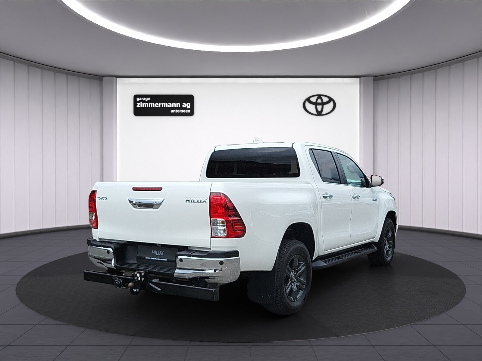 TOYOTA Hilux Double Cab.-Pick-up 2.8 D-4D Style MHEV 204 Style, Hybride Léger Diesel/Électricité, Occasion / Utilisé, Automatique - 7