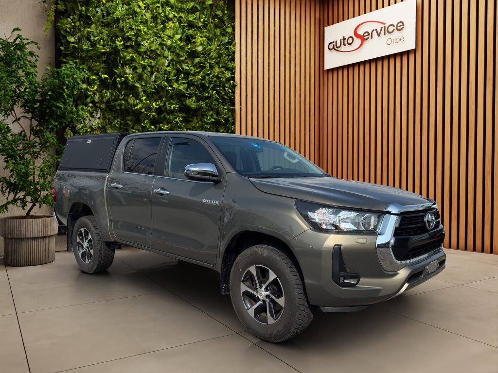 TOYOTA HILUX 2.8 D-4D 230 Style