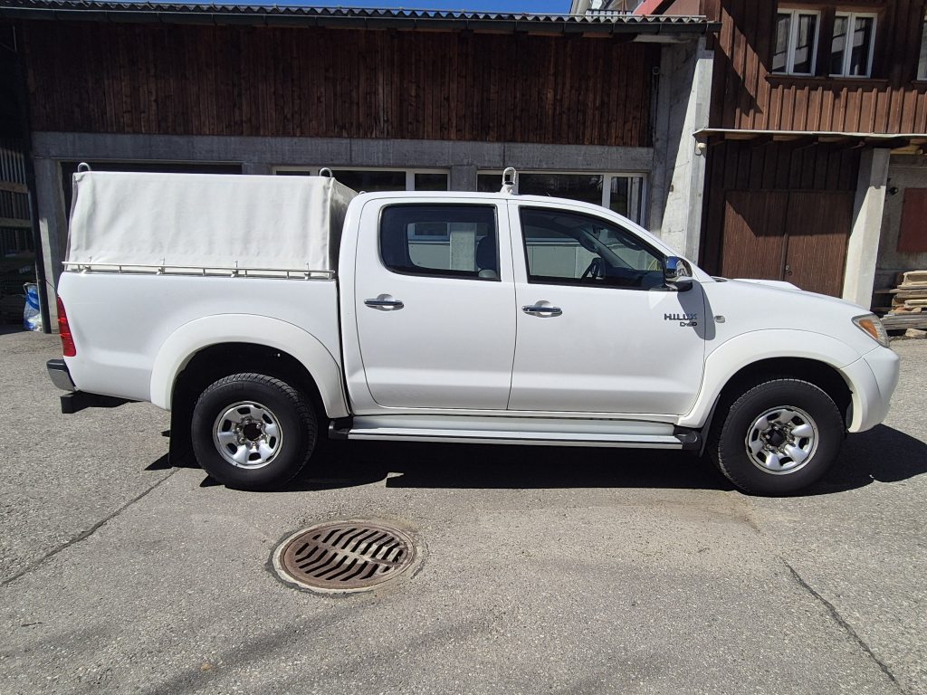 TOYOTA HILUX 2.5 D-4D Linea Sol, Diesel, Occasion / Gebraucht, Handschaltung - 4