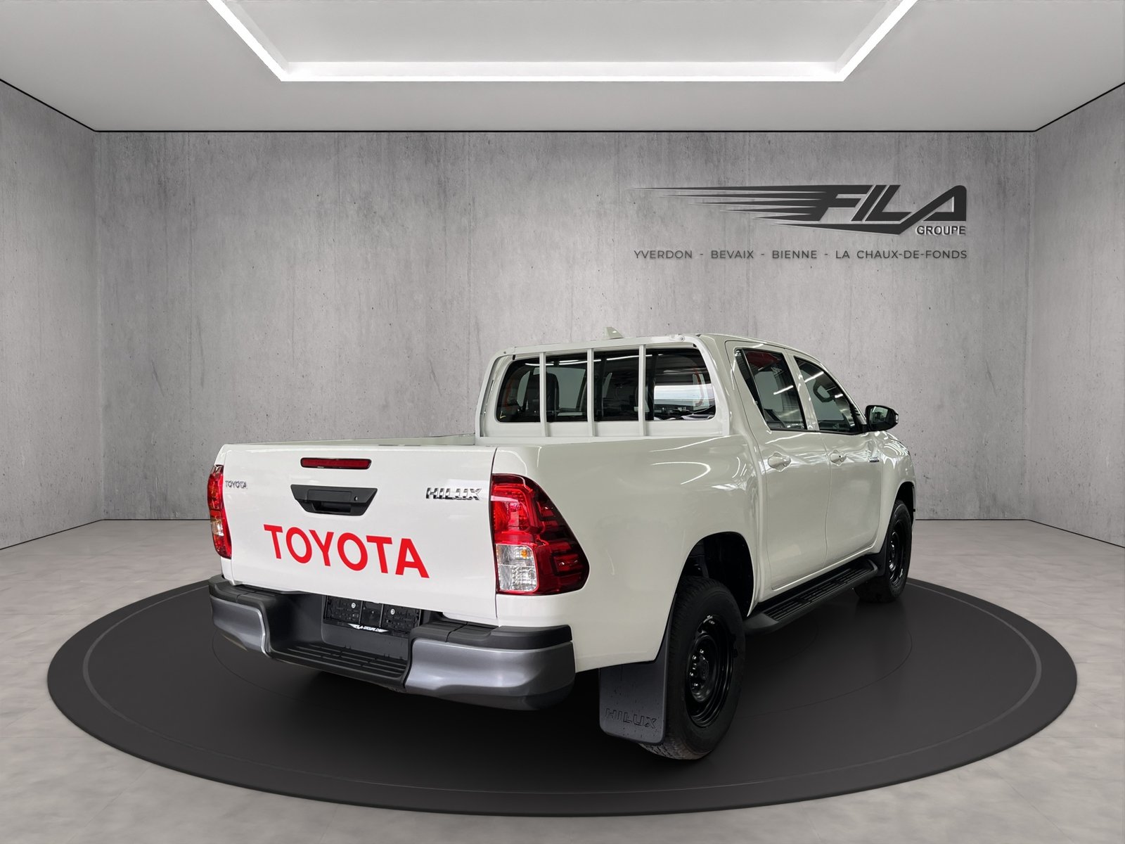 TOYOTA Hilux DC-pick-up 2.8D-4D Comfort, Diesel, Ex-demonstrator, Manual - 5