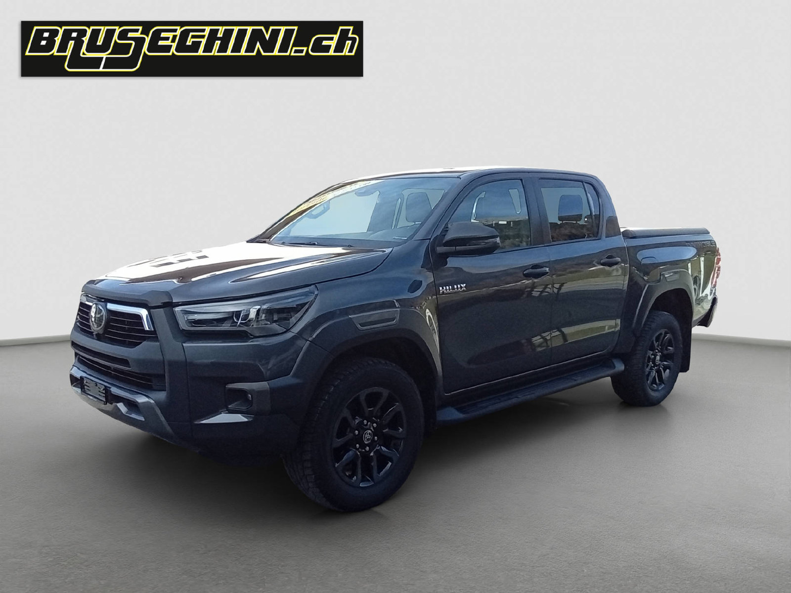 TOYOTA Hilux Double Cab.-Pick-up 2.8 D-4D 204 Invincible, Diesel, Vorführwagen, Automatik - 2