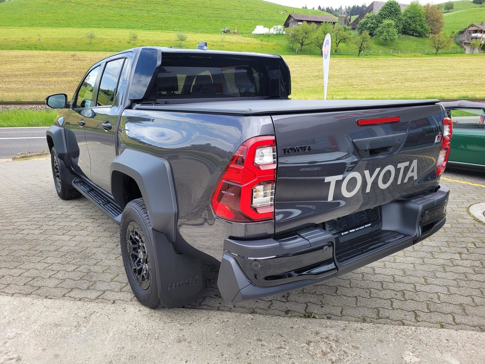 TOYOTA Hilux Double Cab.-Pick-up 2.8 D-4D 230 GR Sport II, Diesel, Auto nuove, Automatico - 7