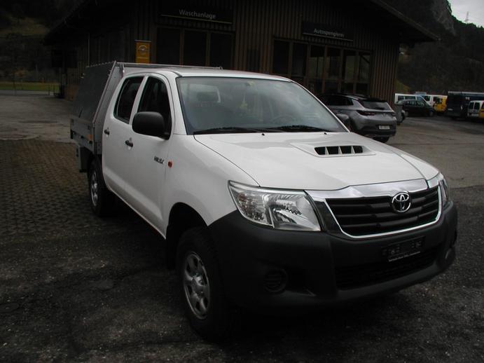 TOYOTA Hilux Double Cab.-Chassis 2.5 D-4D Linea Luna, Diesel, Second hand / Used, Manual