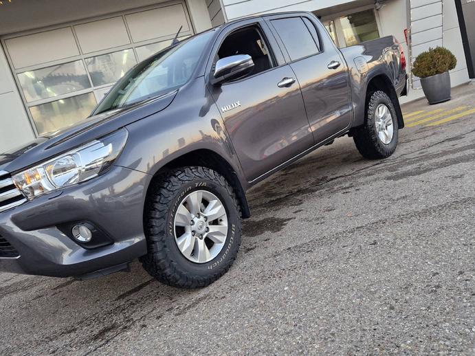 TOYOTA Hilux Double Cab.-Pick-up 2.4 D-4D 150 Style, Diesel, Occasioni / Usate, Automatico