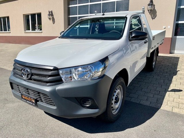 TOYOTA Hilux 2.4d Comfort Single Cab 4x4