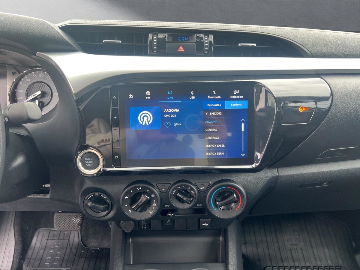 TOYOTA Hilux Double Cab.-Chassis 2.4 D-4D 150 Comfort, Diesel, Neuwagen, Automat - 5