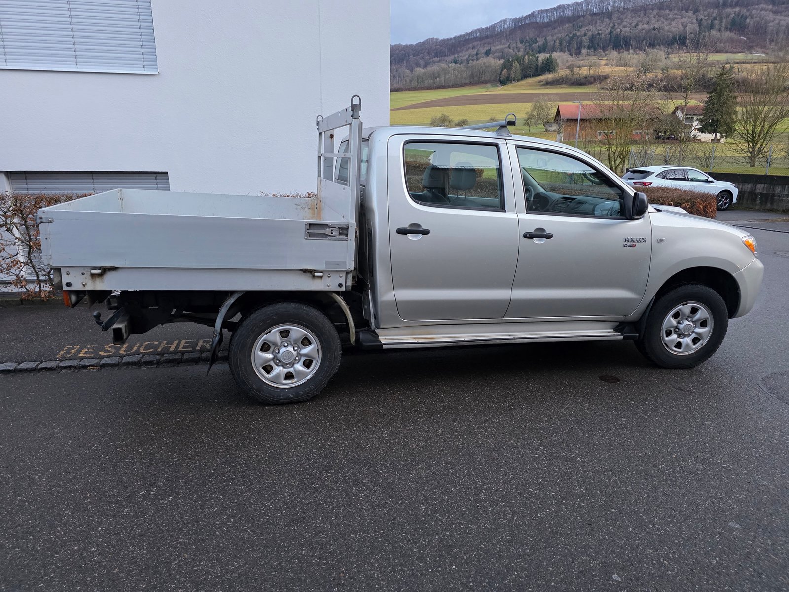 TOYOTA Hilux 4x4 DoubleCab LineaTerra, Diesel, Occasion / Utilisé, Manuelle - 4