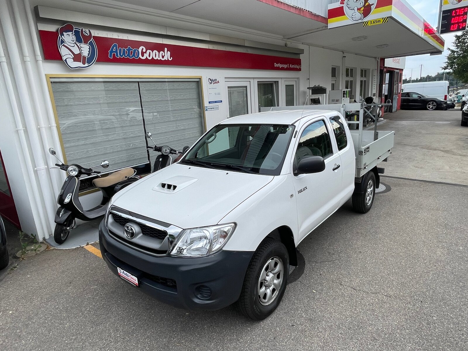TOYOTA Hilux 2.4D-4D Comfort Extra Cab 4x4