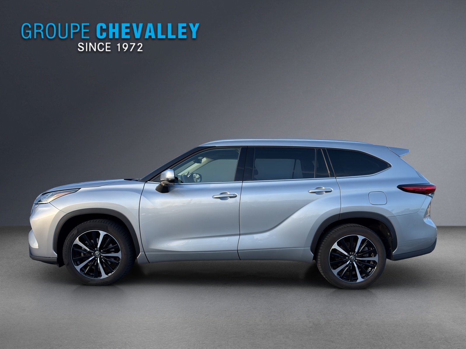 TOYOTA Highlander 2.5 HSD Premium e-CVT, Full-Hybrid Petrol/Electric, Second hand / Used, Automatic - 3