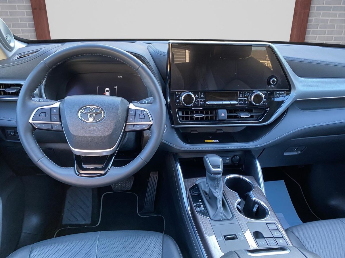 TOYOTA Highlander 2.5 HSD Premium inkl. Gratisservice 4 Jahre / 600, Hybride Integrale Benzina/Elettrica, Occasioni / Usate, Automatico - 7