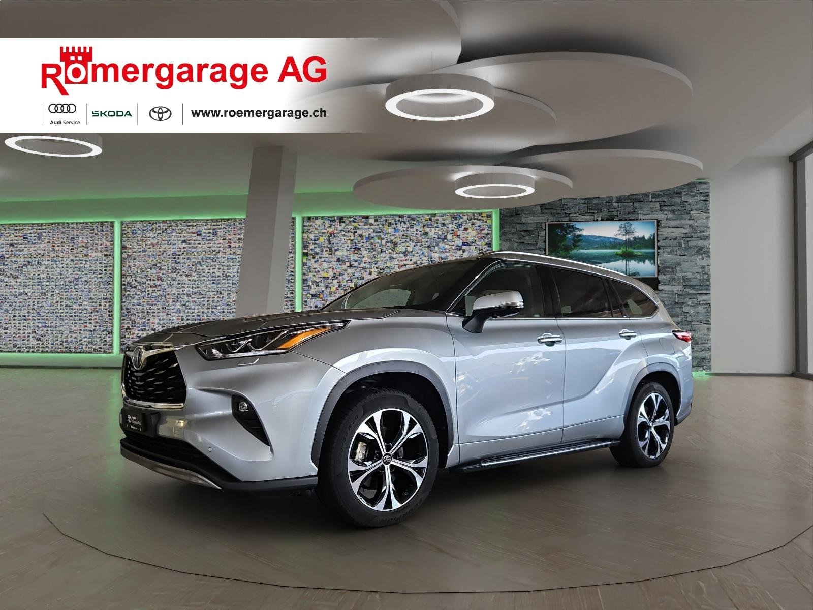 TOYOTA HIGHLANDER
