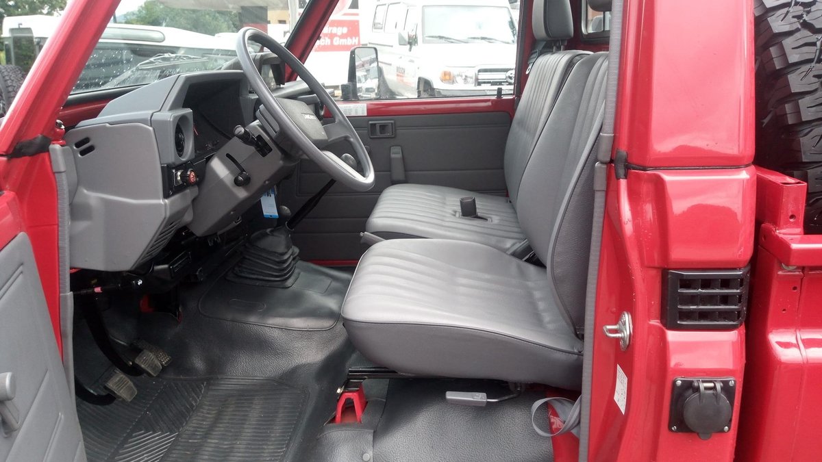 TOYOTA HZJ75, Diesel, Second hand / Used, Manual - 6