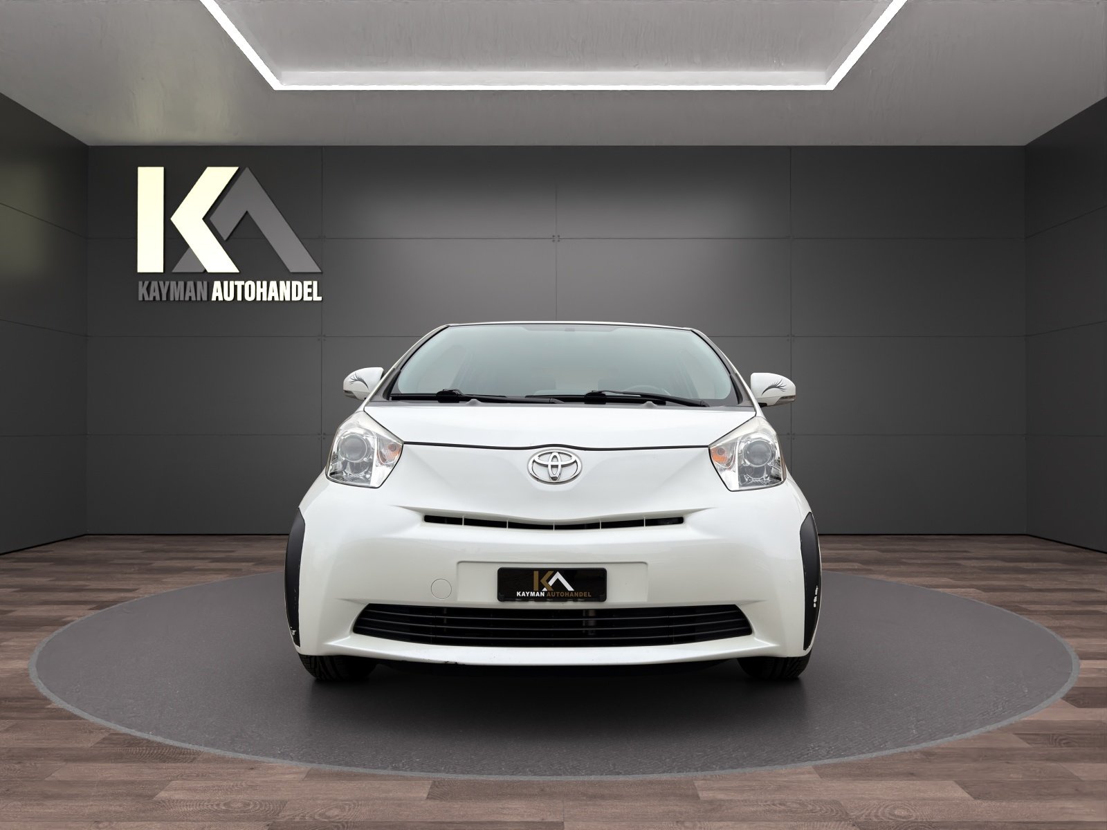 TOYOTA iQ 1.0 VVT-i, Petrol, Second hand / Used, Manual - 2