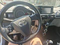 TOYOTA IQ 1.0 VVT-i Linea Sol, Benzin, Occasion / Gebraucht, Handschaltung - 4