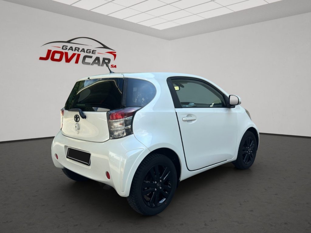 TOYOTA 1.33 VVT-i Q3 MiD, Petrol, Second hand / Used, Automatic - 6