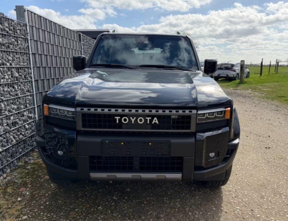 TOYOTA Land Cruiser 2.8TD 48V Invincible, Diesel, Voiture nouvelle, Automatique - 2