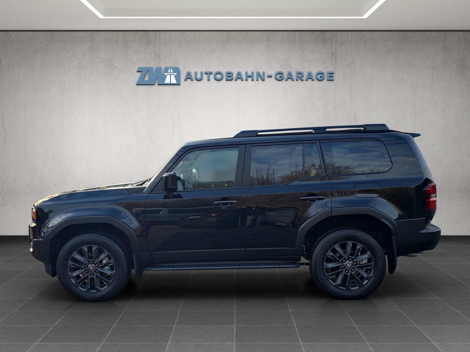 TOYOTA Land Cruiser 2.8 D 48V Invincible, Hybride Leggero Diesel/Elettrica, Auto nuove, Automatico - 2