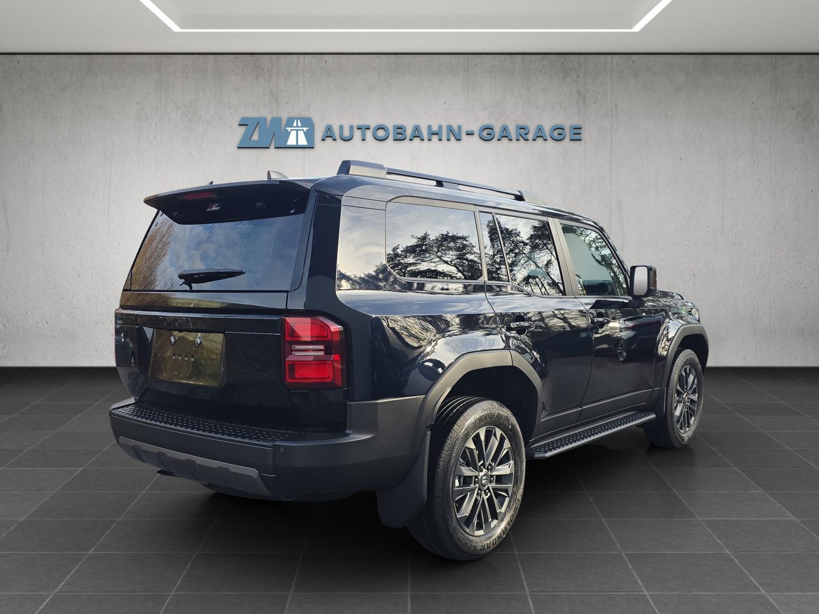 TOYOTA Land Cruiser 2.8 D 48V Invincible, Hybride Leggero Diesel/Elettrica, Auto nuove, Automatico - 5