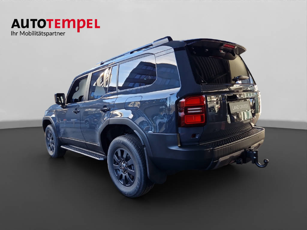 TOYOTA Land Cruiser 2.8 D 48V Invinci 48095/007, Mild-Hybrid Diesel/Elektro, Neuwagen, Automatik - 3