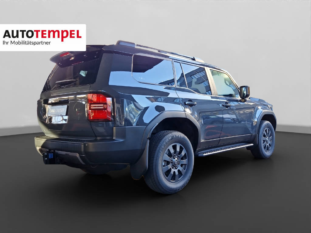 TOYOTA Land Cruiser 2.8 D 48V Invinci 48095/007, Mild-Hybrid Diesel/Elektro, Neuwagen, Automatik - 6