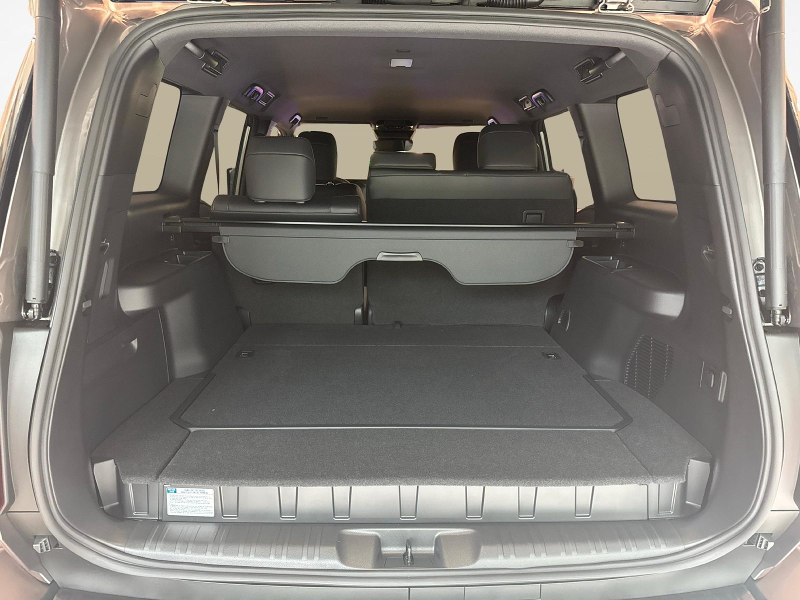 TOYOTA Land Cruiser 2.8 D 48V Style, Mild-Hybrid Diesel/Electric, New car, Automatic - 7