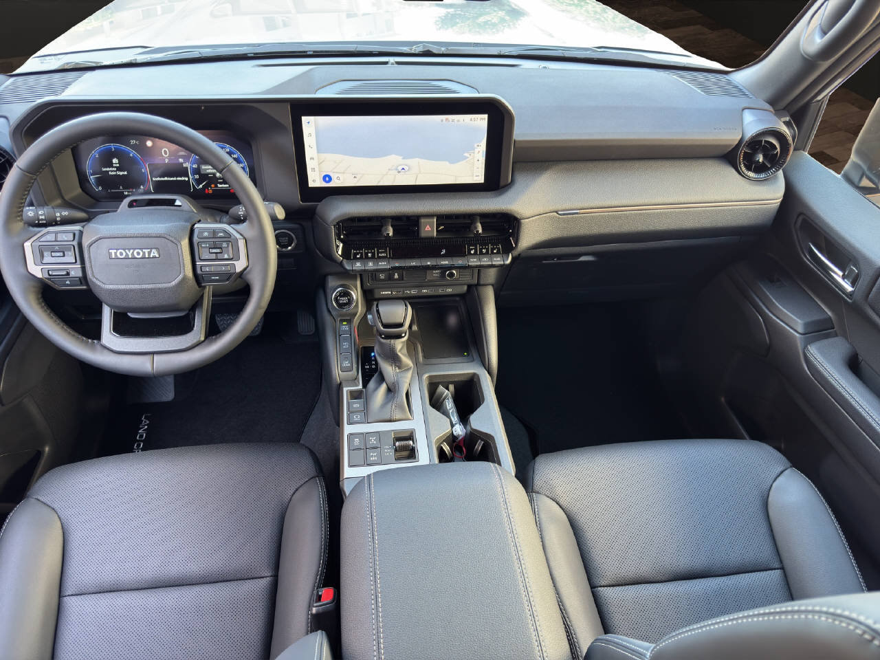TOYOTA Land Cruiser 2.8 D 48V Style, Mild-Hybrid Diesel/Elektro, Neuwagen, Automatik - 6
