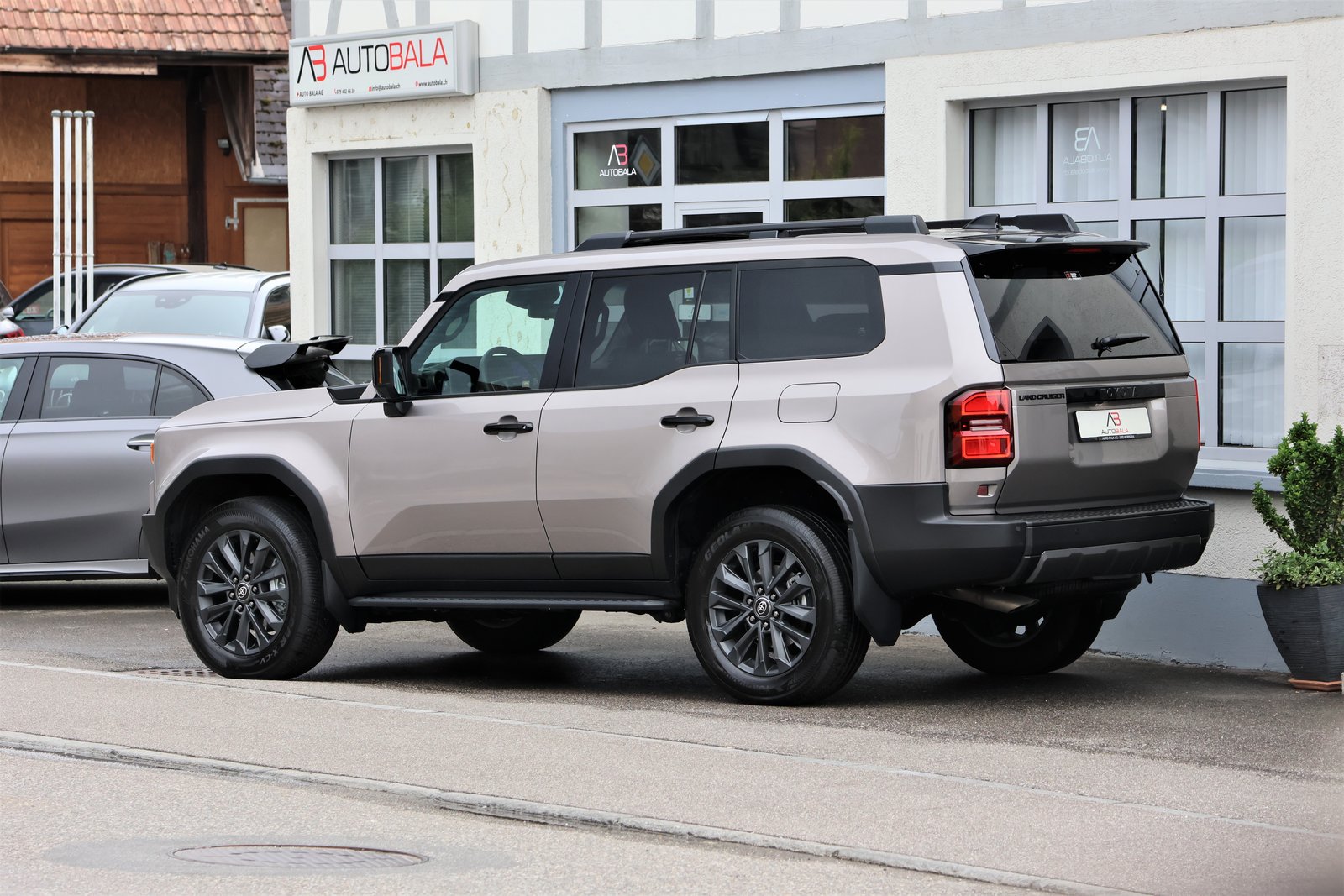 TOYOTA Land Cruiser 2.8TD 48V Style, Diesel, Neuwagen, Automatik - 5