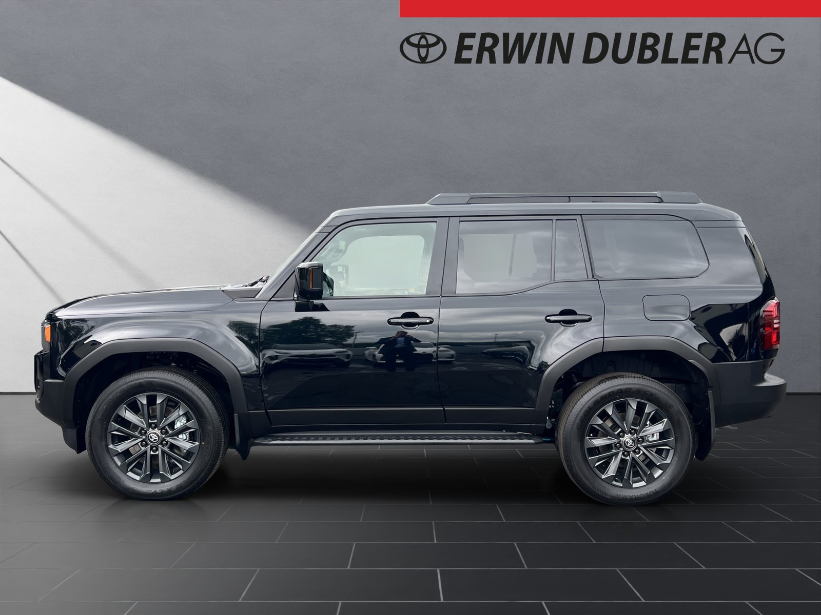 TOYOTA Land Cruiser 2.8 D 48V Invincible, Hybride Léger Diesel/Électricité, Voiture nouvelle, Automatique - 2