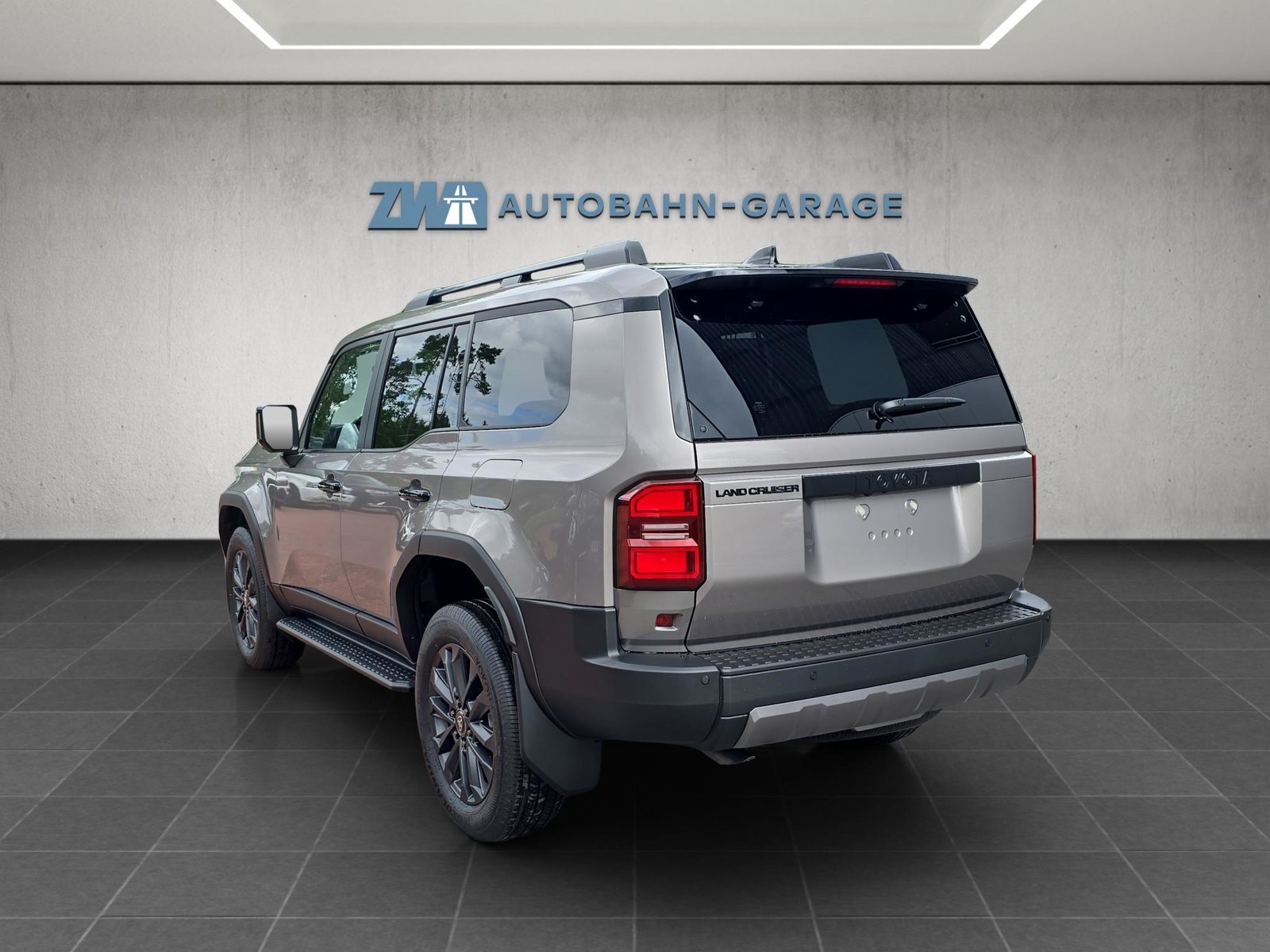 TOYOTA Land Cruiser 2.8 D 48V Invincible, Mild-Hybrid Diesel/Elektro, Neuwagen, Automatik - 3