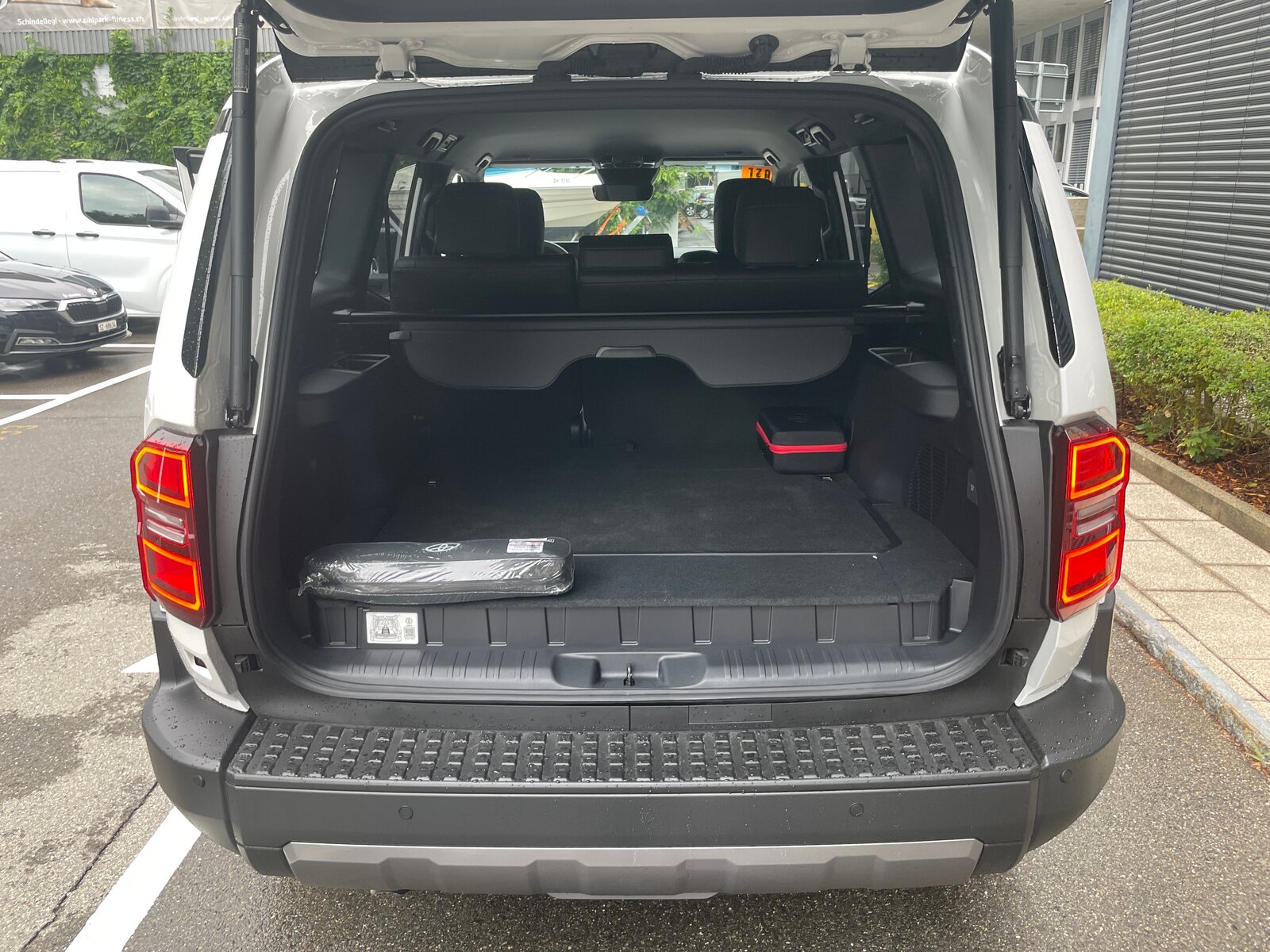 TOYOTA Land Cruiser 2.8D MHEV Style, Mild-Hybrid Diesel/Elektro, Neuwagen, Automatik - 5