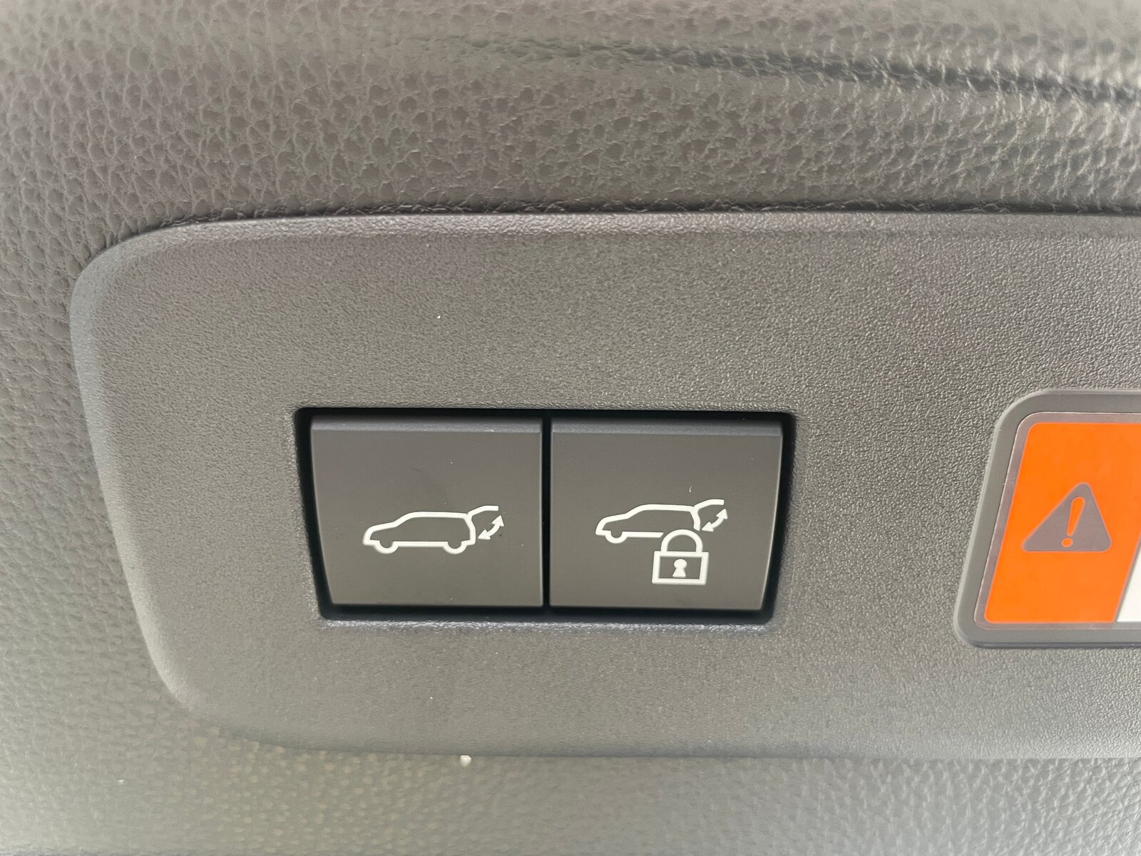 TOYOTA Land Cruiser 2.8D MHEV Style, Mild-Hybrid Diesel/Elektro, Neuwagen, Automatik - 6