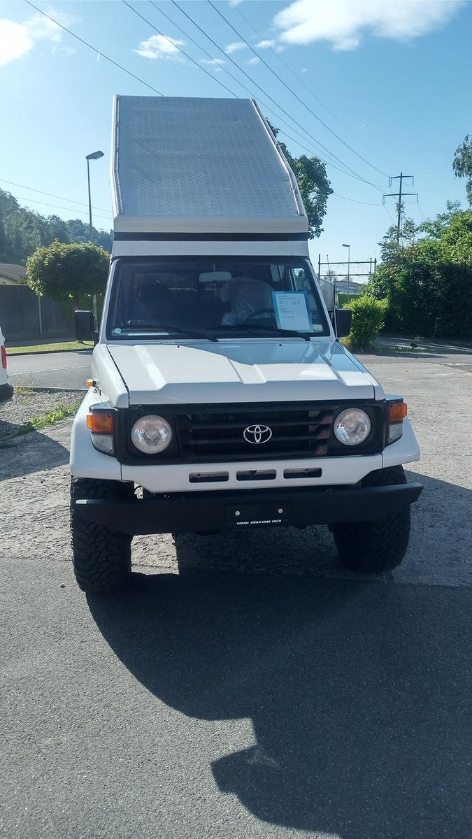 TOYOTA Land Cruiser 400 Hdt Long 4.2D, Diesel, Occasion / Gebraucht, Handschaltung - 2