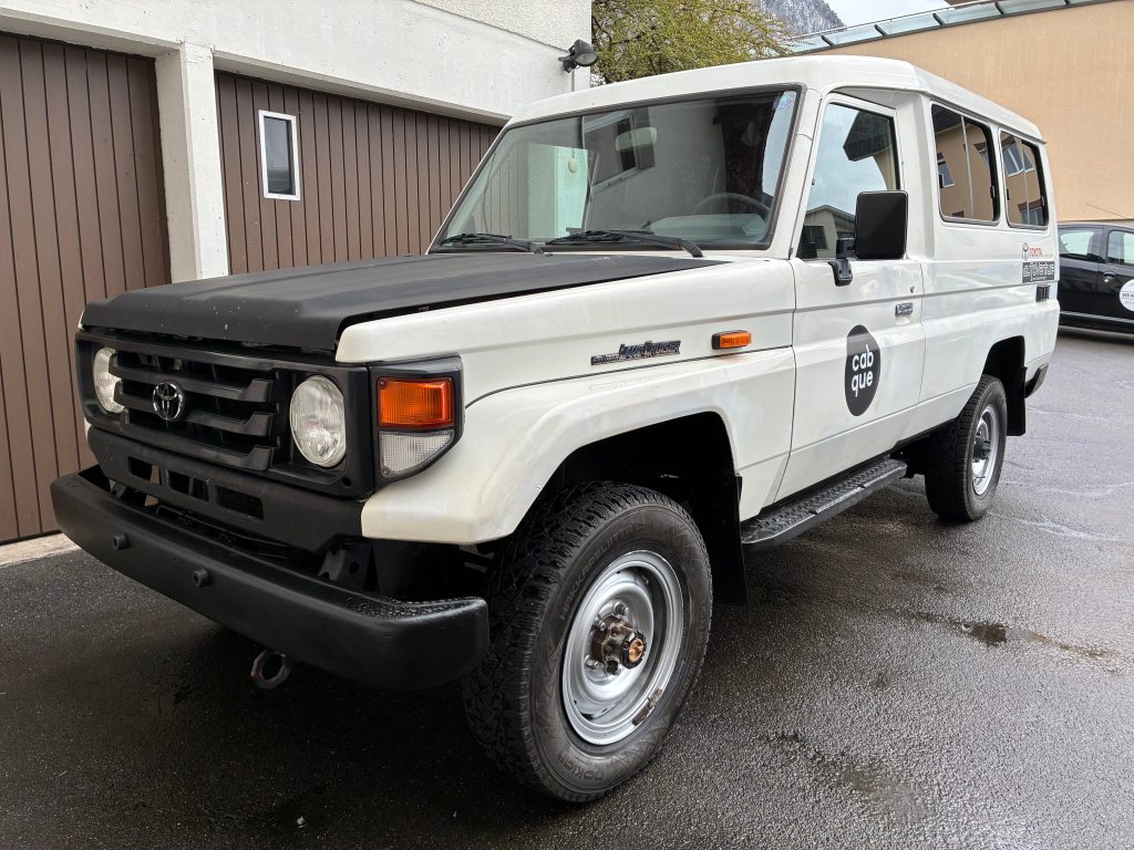 TOYOTA LAND CRUISER 4.2 D HZJ 78 Hardtop Long