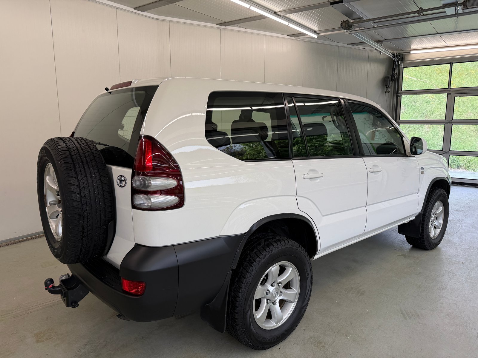 TOYOTA Land Cruiser 3.0 TD Linea Terra, Diesel, Occasion / Utilisé, Manuelle - 4