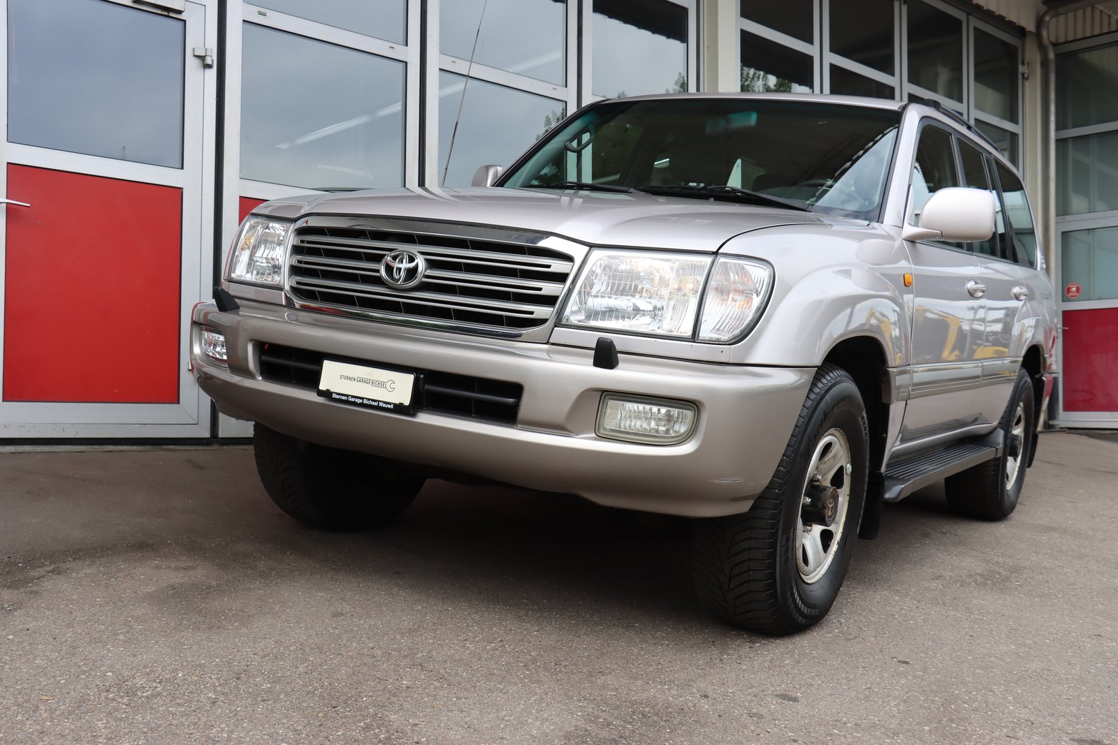 TOYOTA Land Cruiser 500 4.2TD S.Saloon, Diesel, Occasion / Utilisé, Manuelle - 2