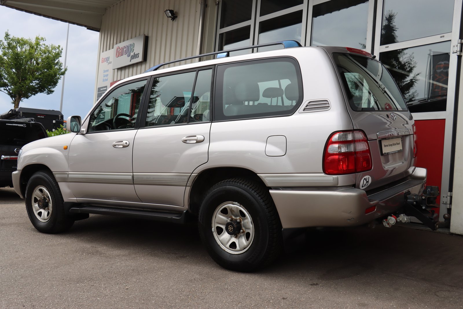 TOYOTA Land Cruiser 500 4.2TD S.Saloon, Diesel, Occasion / Utilisé, Manuelle - 6