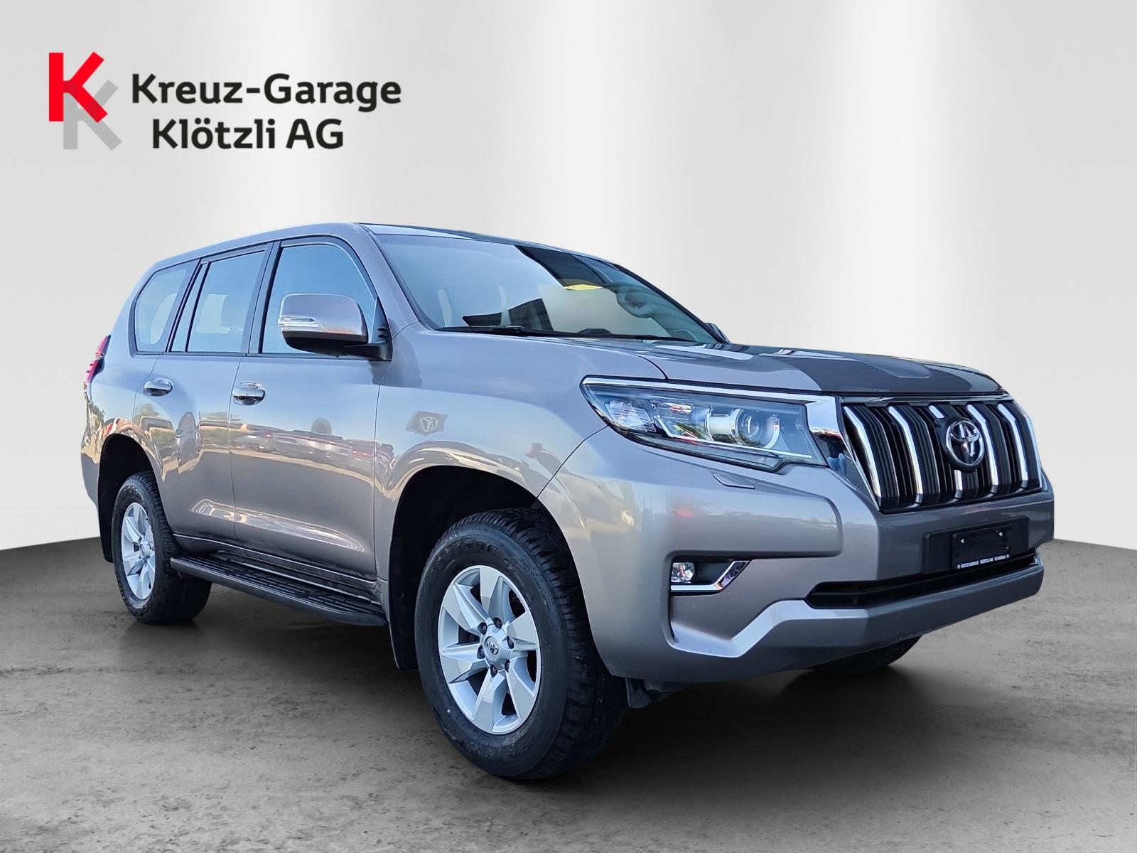 TOYOTA Land Cruiser 2.8 D 204 Comfort