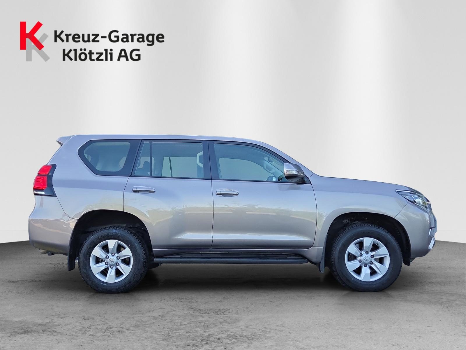 TOYOTA Land Cruiser 2.8 D 204 Comfort, Diesel, Occasioni / Usate, Automatico - 2