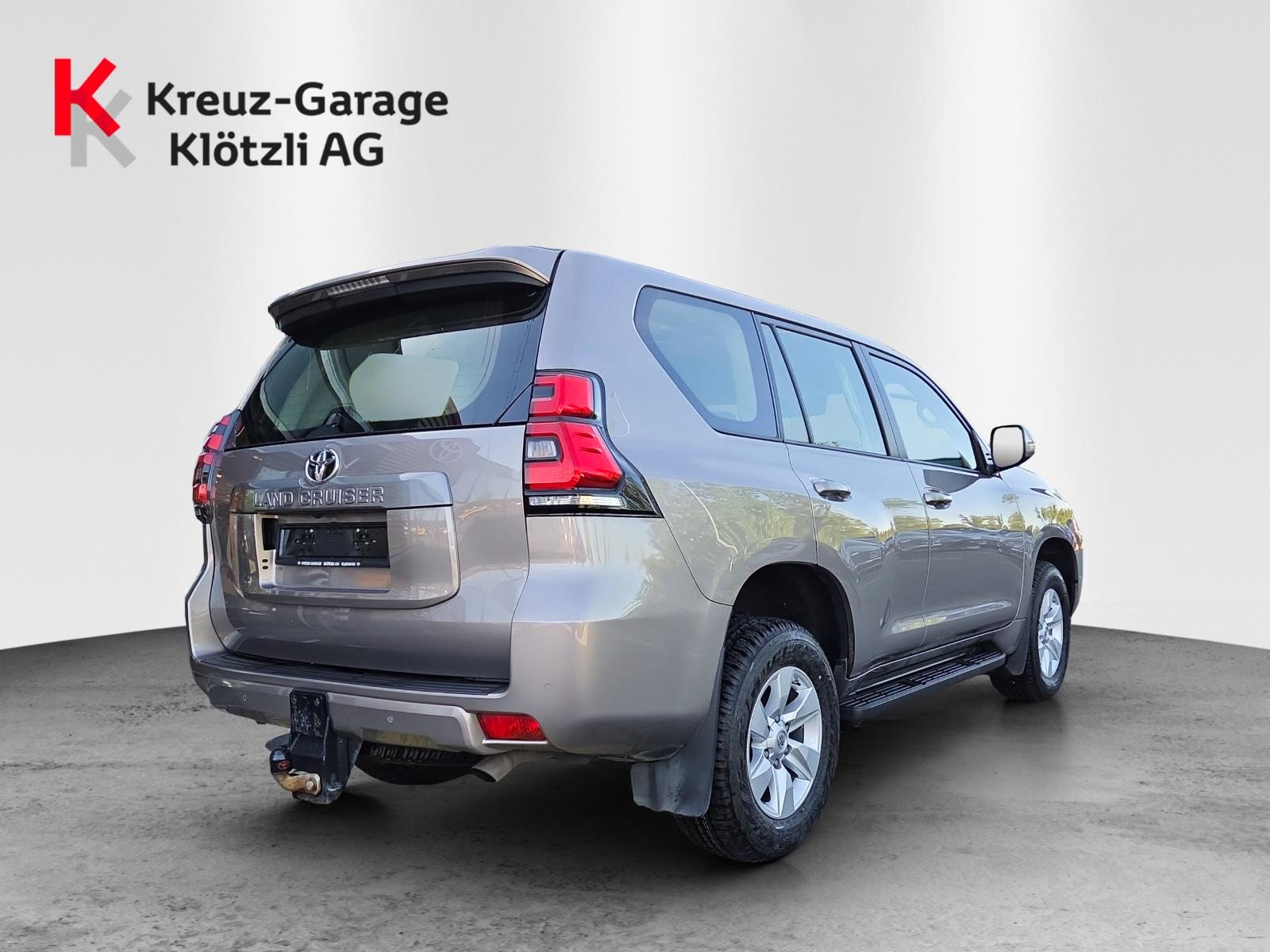 TOYOTA Land Cruiser 2.8 D 204 Comfort, Diesel, Occasioni / Usate, Automatico - 3